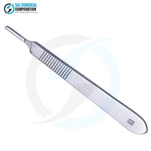 Surgical Scalpel Handle Stainless Steel Reusable Manual CE Certified Class II <b>Medical</b> Instrument for Precise Cutting Procedures - Product Image 4