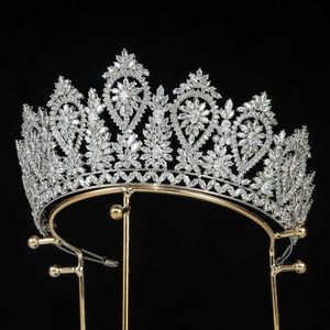 มงกุฎคริสตัลสีเงินประกาย925แวววาวทรงกลมตัดเพชรโมอิสดอกไม้ดีไซน์มงกุฎสำหรับงานระดับพรีเมียม - Product Image 3