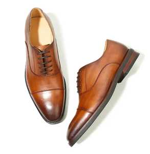 Zapatos de cuero para hombre con punta afilada Nuevo diseño de estilo británico con comodidad de cuero suave para la Oficina diaria y el uso comercial - Product Image 1