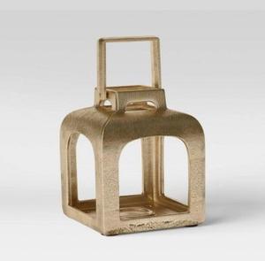 Newest Design Cast Aluminum <b>Lanterns</b> Gold Coated For Home And Wedding Tabletop Lighting Decoration <b>Candle</b> <b>Lanterns</b> - Product Image 3