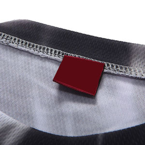 T-shirts pour hommes en tissu tricoté à sublimation, texture lisse, écologiques, respirants, design tendance sur toute la surface - Product Image 3