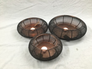 Lot de 3 décorations votives élégantes et écologiques pour bougies bols en fer enduit de poudre noir/or classiques tissage de fil métallique artisanal - Product Image 2