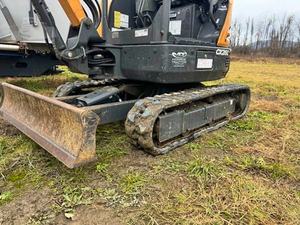 Chargeur sur chenilles 2020 MINI CX26C utilisé pour la catégorie de produit CASE avec cylindre hydraulique Huade et composants de base portant et pompe - Product Image 2