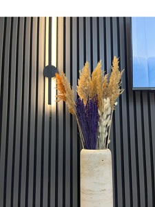 Jarrón Cilíndrico Alto de Piedra Travertino, Decoración Moderna Hecha a Mano con Textura Natural para un Estilo Elegante del Hogar - Product Image 4