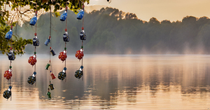Élégantes cloches suspendues en fer forgé faites à la main à 10 grappes carillons éoliens de balcon multicolores pour la décoration extérieure de la maison ornement de jardin - Product Image 2
