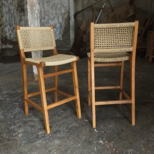 เก้าอี้ไม้สานสไตล์ยุโรปทำจากไม้สักกันน้ำสำหรับใช้ในครัวร้านอาหารสวน - Product Image 1