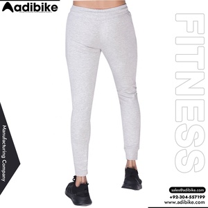 ชุดวอร์มสำหรับใส่วิ่งในยิมของผู้ชายชุดออกกำลังกายสำหรับวิ่งคุณภาพดี - Product Image 2