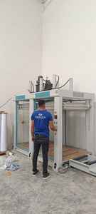 Máquina de prensa hidráulica de puerta Fría para la industria del mueble, fabricante de Turquía, puerta de suelo laminado de madera multicapa MCP 30.AUTO - Product Image 3