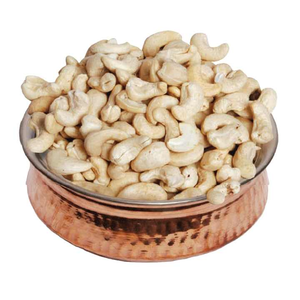 HIGH-GRADE <b>CASHEW</b> <b>NUTS</b> / PERFECT for SNACKING / MADE in VIETNAM - Product Image 6