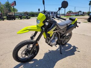 2026 KS KLX 300 Super Moto Verde Neón - Product Image 2