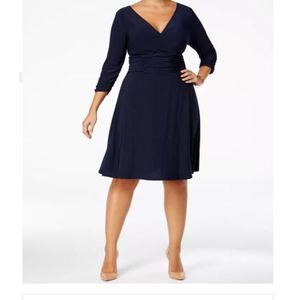 Abito da donna taglie forti NY Collection 1X in crêpe a pieghe a trapezio, blu navy, classico, formale, al ginocchio, con perline e vita naturale - Product Image 3