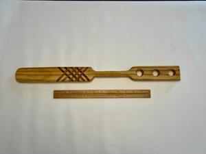 Rehausseur de chaussures élégant de qualité supérieure, conçu avec des lignes nettes pour une prise en main confortable et un attrait contemporain, fabriqué à la main en Inde - Product Image 4