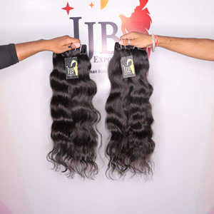 Perruque HD Swiss Lace closure Frontal Perruque cheveux bruts du temple indien soyeux, doux et brillants fabriqués en Inde - Product Image 2