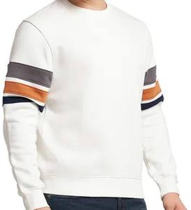 เสื้อสเวตเชิ้ตผ้าฟลีซอุ่นทันสมัยสำหรับผู้ชาย ออกแบบมาเพื่อการสวมใส่ที่นุ่มสบายสำหรับสไตล์สตรีทในฤดูใบไม้ร่วง ตัวเลือกเสื้อผ้าประจำวัน ผลิตจากผ้าฝ้าย 100% - Product Image 3