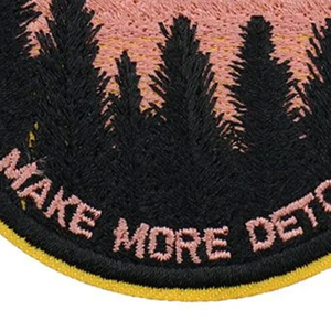 Écusson en tissu brodé fer sur patch 3D patchs de broderie personnalisés Logo personnalisé coudre sur vêtement vêtements brodés - Product Image 4