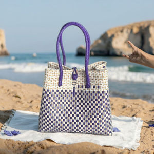 Bolsos ecológicos informales para mujer de nuevo estilo, bolsos de tejido de paja de plástico reciclado con ropa tejida de Indonesia para adultos - Product Image 2