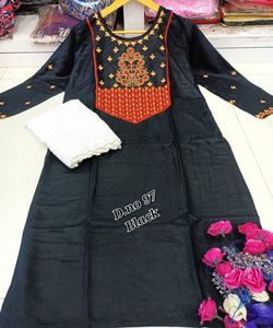 Robe de soirée moderne Look de créateur Nouvelle collection Couleur verte Travail lourd brodé Femmes indiennes Prêt à porter Kurti avec Palazzo Garment - Product Image 3