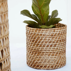 Maceta y maceta de ratán natural ecológica para decoración interior y exterior hecha a mano de Vietnam - Product Image 5
