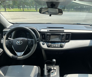 TOYOTA RAV4 XLE 2017 D'OCCASION CÔTÉ GAUCHE/DROIT - Product Image 2