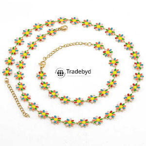 Pulseras de resina Tradebyd, joyería elegante hecha a mano, perfecta para mujeres y niñas, boutiques de fiesta y venta al por menor - Product Image 1