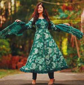 LATEST DESIGNER NEW STYLISH RAYON EMBROIDERY ANARKALI <b>KURTI</b> - Product Image 5