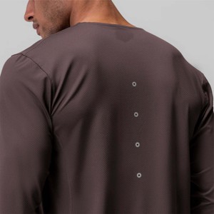 <b>Men's</b> Moisture-Wicking Training <b>Shirt</b> - Quick-Dry and Breathable Athletic <b>Shirt</b> for Maximum Comfort During Exercise - Product Image 3