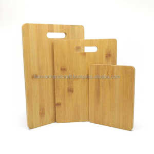 Planche à découper en bois naturel pour la cuisine, outil manuel de découpe de fruits et légumes - Product Image 3