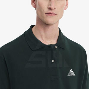 Polo élégant pour hommes avec design évacuant l'humidité, idéal pour le sport et la mode quotidienne - Product Image 4