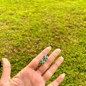 Pendientes de tuerca cuadrados de Ley 925 de calidad superior Impresionantes joyas de Esmeralda minimalista para regalos de aniversario de bodas - Product Image 4