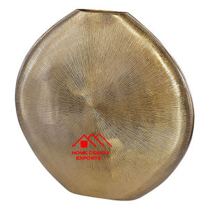 Brass <b>Antique</b> Finished Geometric Design Flower Vase Top Quality Tableware Flower Vase Hotel Ware Usage Aluminum Casted Custom - Product Image 1