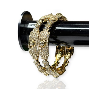 Ensemble de bracelets géométriques tendance en plaqué or de luxe avec perles, style nuptial et festif haut de gamme à prix de gros - Product Image 3