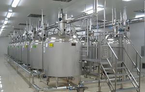 آلة تعبئة المشروبات الغازية والعصائر الأوتوماتيكية بالكامل مع نظام الغاز للعلب الألومنيوم - Product Image 3