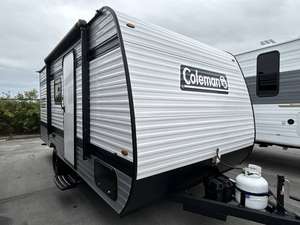 Remolques de viaje Keystone Coleman 17B usados de 2025 de alta calidad para comercio al por mayor - Product Image 2