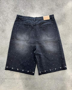 กางเกงขาสั้นผ้ายีนส์ของผู้ชายกางเกงขาสั้นผ้ายีนส์แนวสตรีทหลวมสำหรับผู้ชาย - Product Image 2