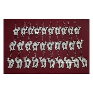 Hermosos Amuletos Hechos a Mano para Ramadán con Bordado Zari, Material de Tela, Forma de Camello, para el Festival del Eid y para Regalos - Product Image 1