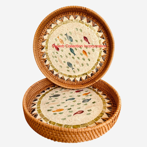 Plateau de service rond élégant en rotin avec incrustation de nacre Plateau décoratif naturel pour la décoration de la maison Centre de table et cuisine - Product Image 4