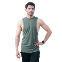 Toptan Erkek Vücut Hatlarını Gösteren Derin Kol Delikli Polyester Kolsuz Nem Emici Hızlı Kuruyan Zeytin Yeşili Spor Salonu Tişörtü Antrenman