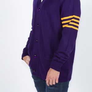 "Pull universitaire élégant et confortable-de haute qualité, durable et parfait pour la mode classique" - Product Image 6