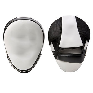 Noir-blanc prix d'usine Focus mitaines boxe Kickboxing mitaines d'entraînement Focus Pads pour la boxe chez Qasaab Gloves Company - Product Image 1