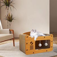 Planche à gratter pour chat en carton et bois |   Tour d'escalade pour chat d'intérieur de luxe à 4 niveaux |   Tapis de jeu durable et écologique pour chat