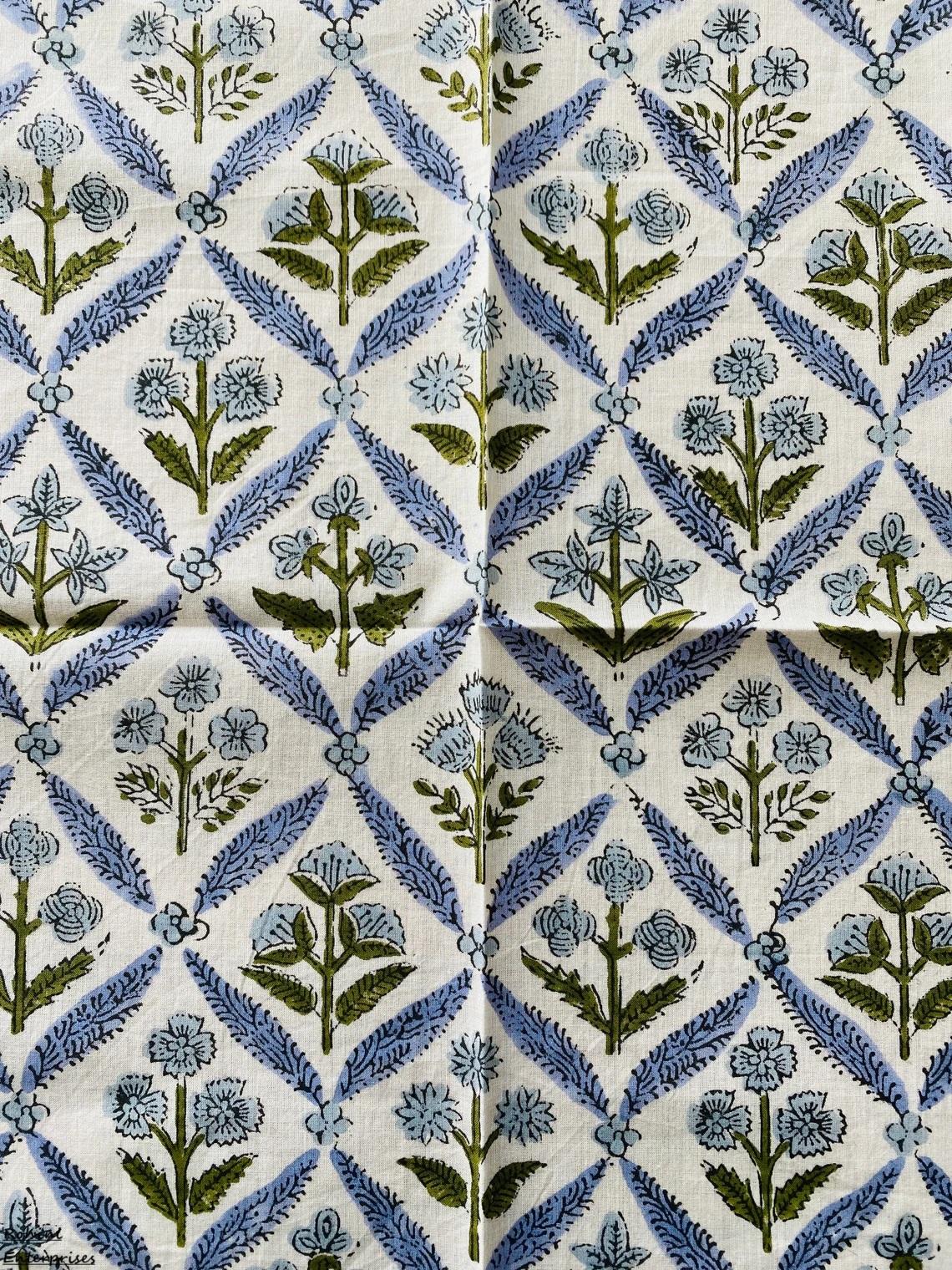 Bleu acier clair, Vert olive