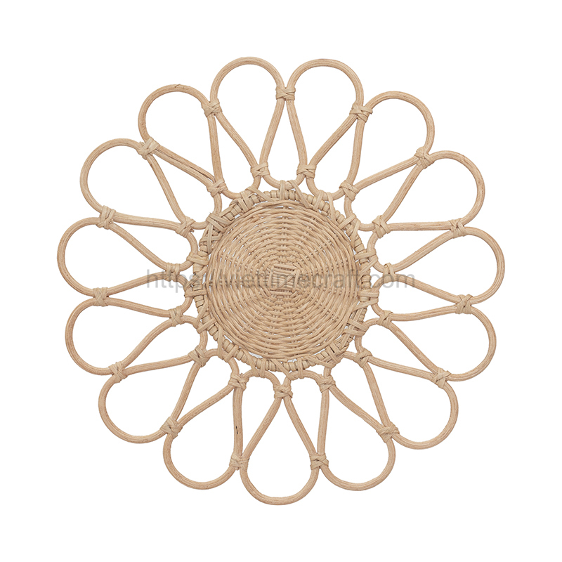 New Design Flower Brown Rattan Placemat