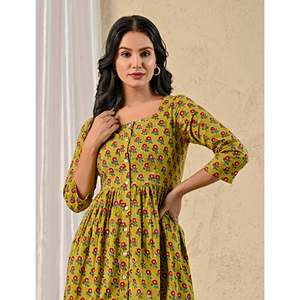 Vestido de algodón estampado a mano Green Butta, informal, de verano, ODM, con cuello cuadrado y cintura imperio, talla XS, transpirable y sexy - Product Image 1