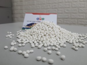 Mélange maître de remplissage blanc de Offre Spéciale qualité pour l'extrusion de moulage par injection plastique PE/PP + 84 918 002 630 - Product Image 3