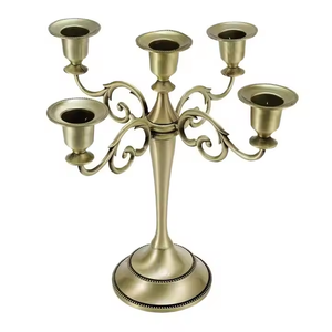 Bougeoir Votif Doré, Centres de Bougie Décoratifs en Métal, Porte-Bougeoir en Laiton pour Candélabre de Mariage - Product Image 1