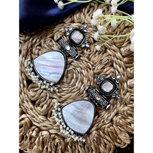 Pendientes de Perlas de Mármol - Product Image 1