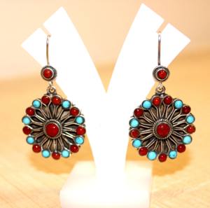 Boucles d'oreilles en argent sterling 925 naturelles fabriquées à la main en corail turquoise enveloppant des pierres de cristal de guérison forme ovale idée cadeau - Product Image 4