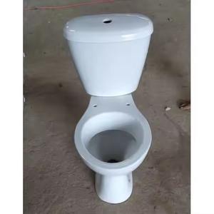 Toilette en deux pièces en porcelaine avec housse de siège en plastique et raccords LLC Ensemble sanitaire complet - Product Image 6