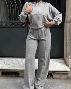 Custom Casual Breathable Women's Tracksuits Stylish Design Wholesale Sweat Suits 100% Organic Cotton 2 Piece Set - Product Image 4