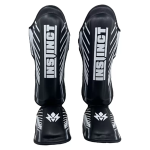 Personnalisé de haute qualité Panther Shin n Step Guard en cuir synthétique Kick Boxing Muay Thai MMA Formation MMA Shin n Step - Product Image 1